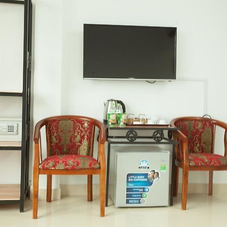 Funtour Hotel Da Nang Buitenkant foto