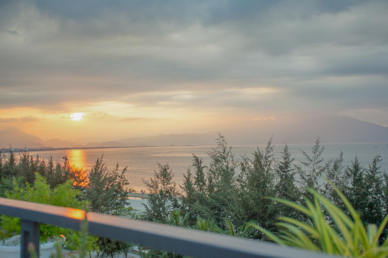 Funtour Hotel Da Nang Buitenkant foto